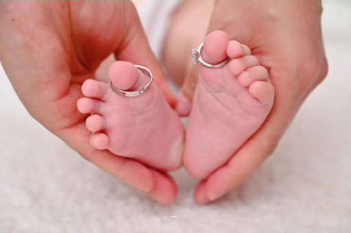 广西怀孕一般多久会呕吐